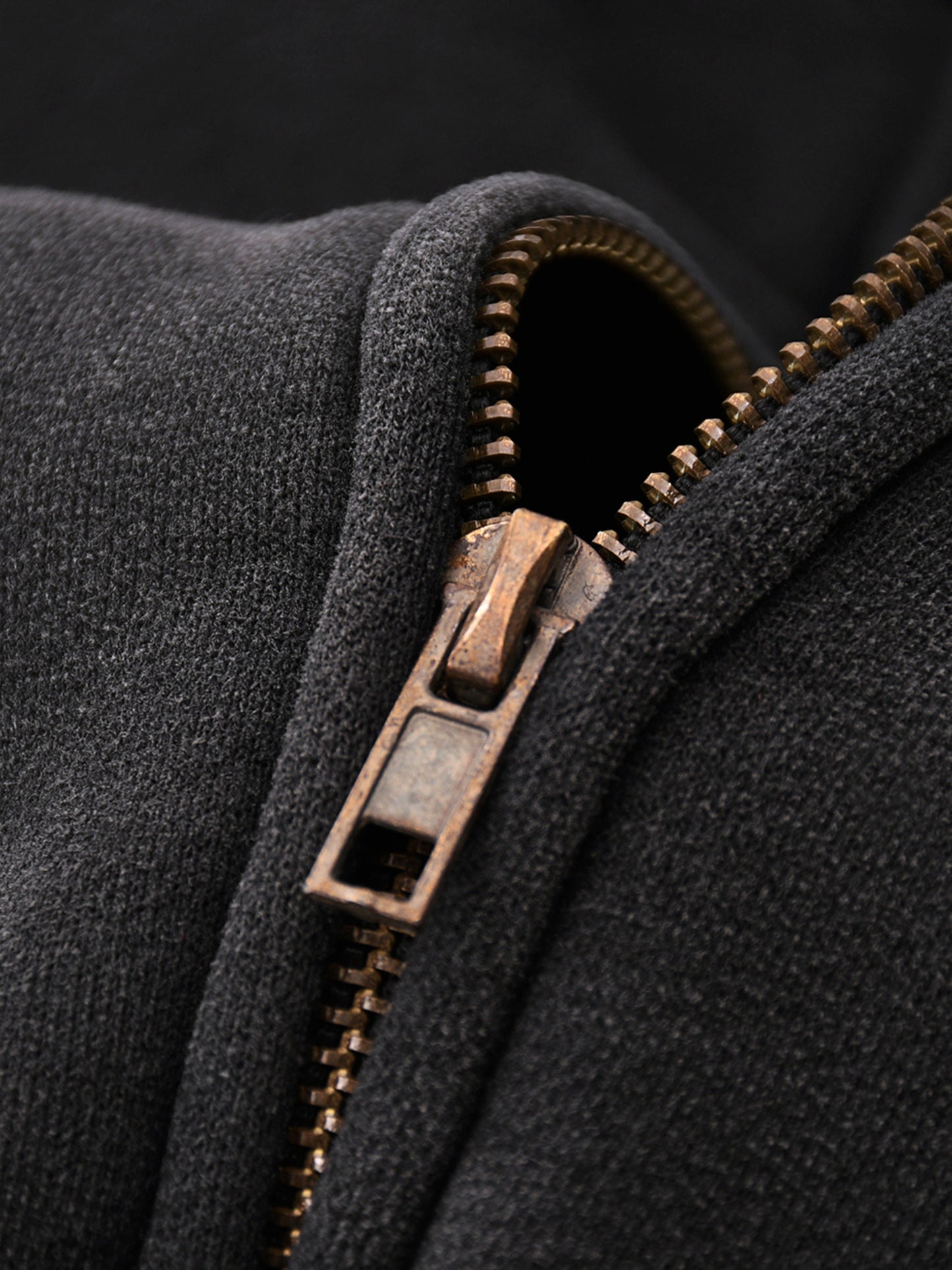 NEW YORK WU TANG - LOGO 2-WAY ZIPPER PREMIUM FLEECE HOODIE - FADED BLACK